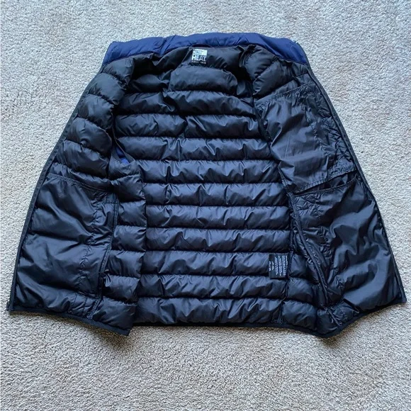 Men’s Puffer Vest - Picture 9 of 11